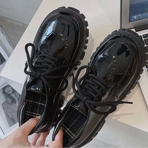Women Black Platform Lace-up Oxfords